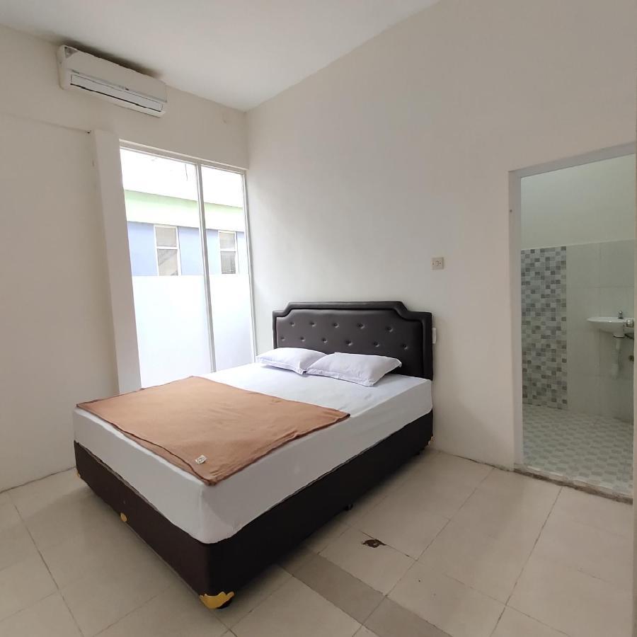 Kavie Hostel Malang Ngoại thất bức ảnh