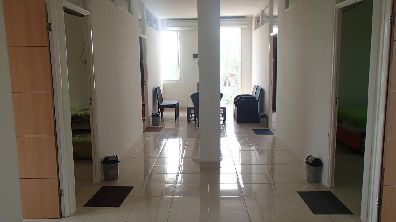 Kavie Hostel Malang Ngoại thất bức ảnh